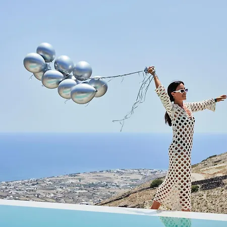 Santorini Sky, The Retreat Βίλα